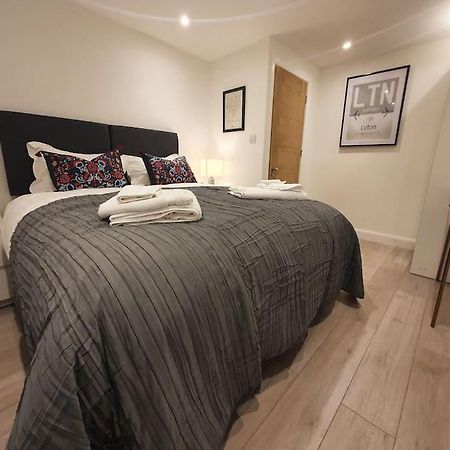 Luton Town Centre Executive Apartment Exterior foto